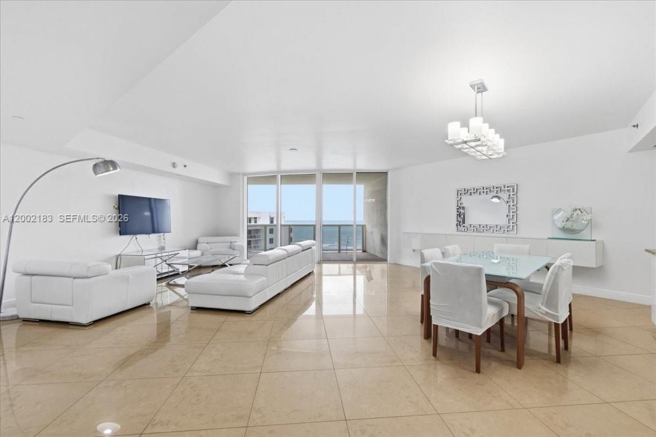 17201 Collins Ave, Unit 1107, Sunny Isles Beach, FL 33160 Photo