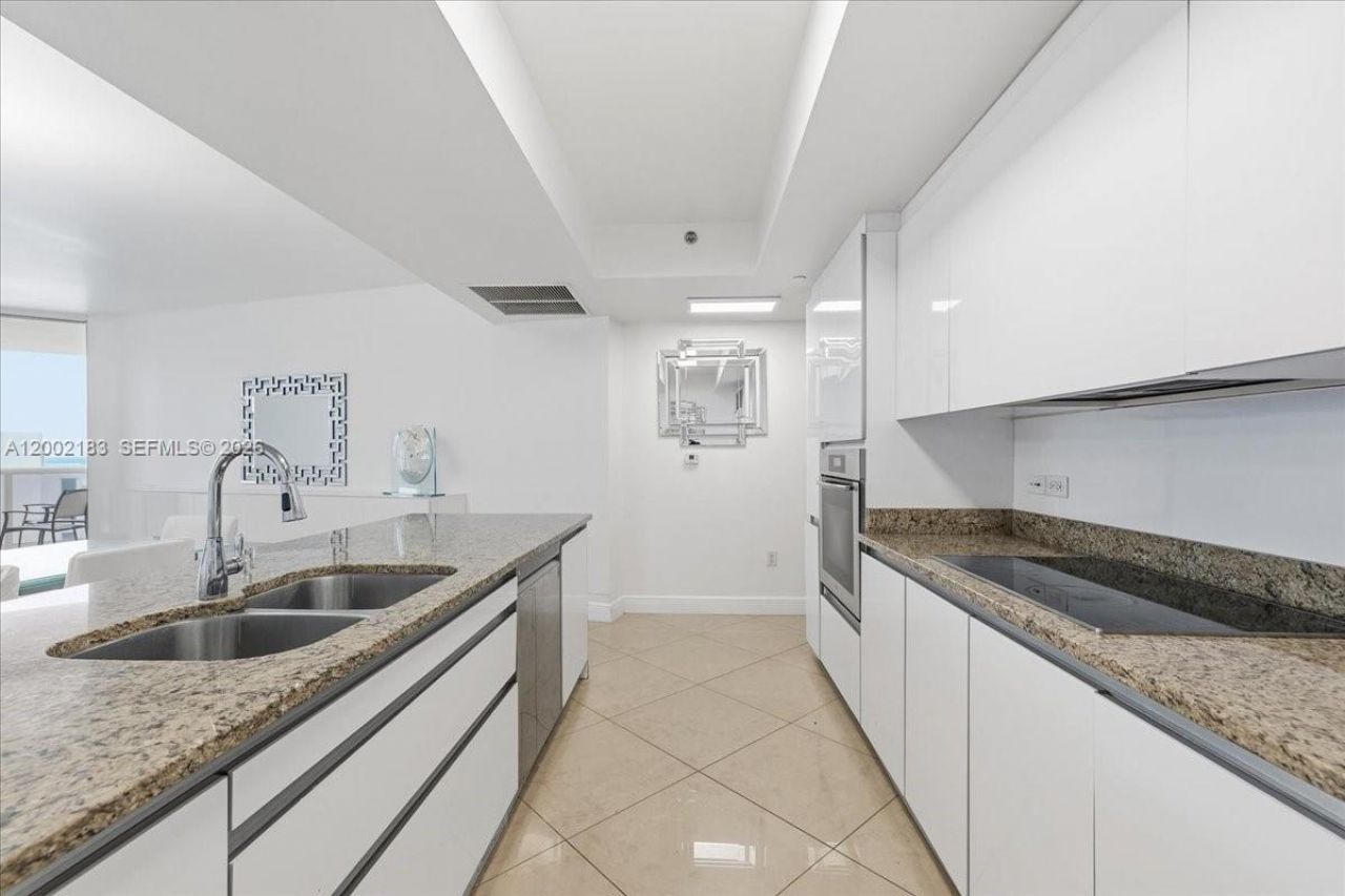 17201 Collins Ave, Unit 1107, Sunny Isles Beach, FL 33160 Photo