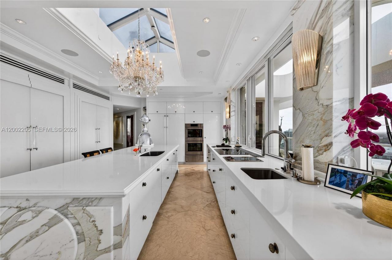 7000 Island Blvd, Unit PH-02, Aventura, FL 33160 Photo