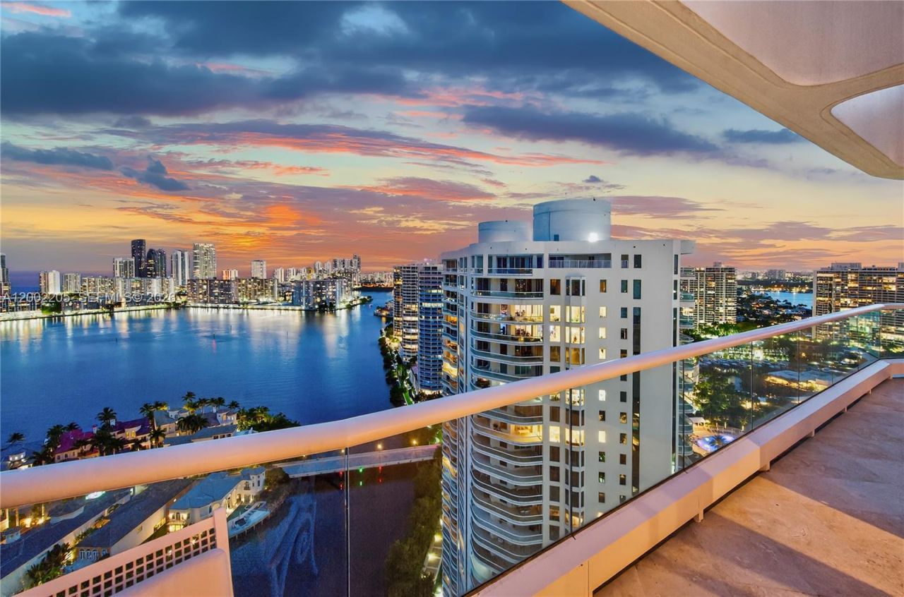 7000 Island Blvd, Unit PH-02, Aventura, FL 33160 Photo