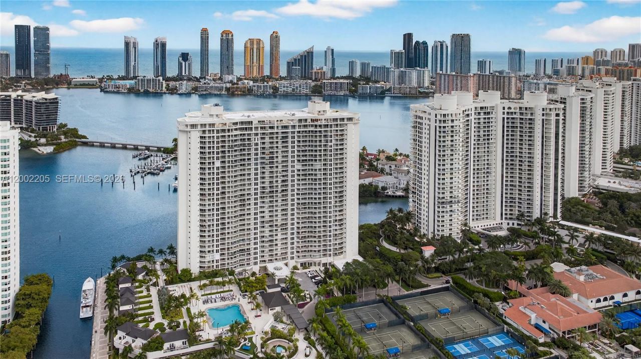 7000 Island Blvd, Unit PH-02, Aventura, FL 33160 Photo