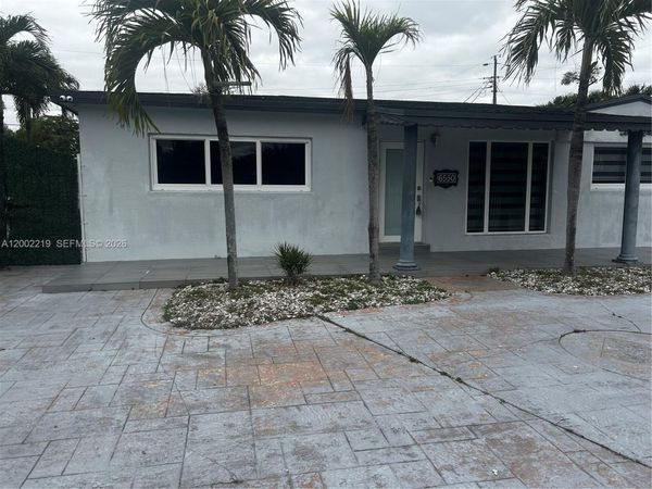 6550 W 8th Ave , Unit 1, Hialeah, FL 33012