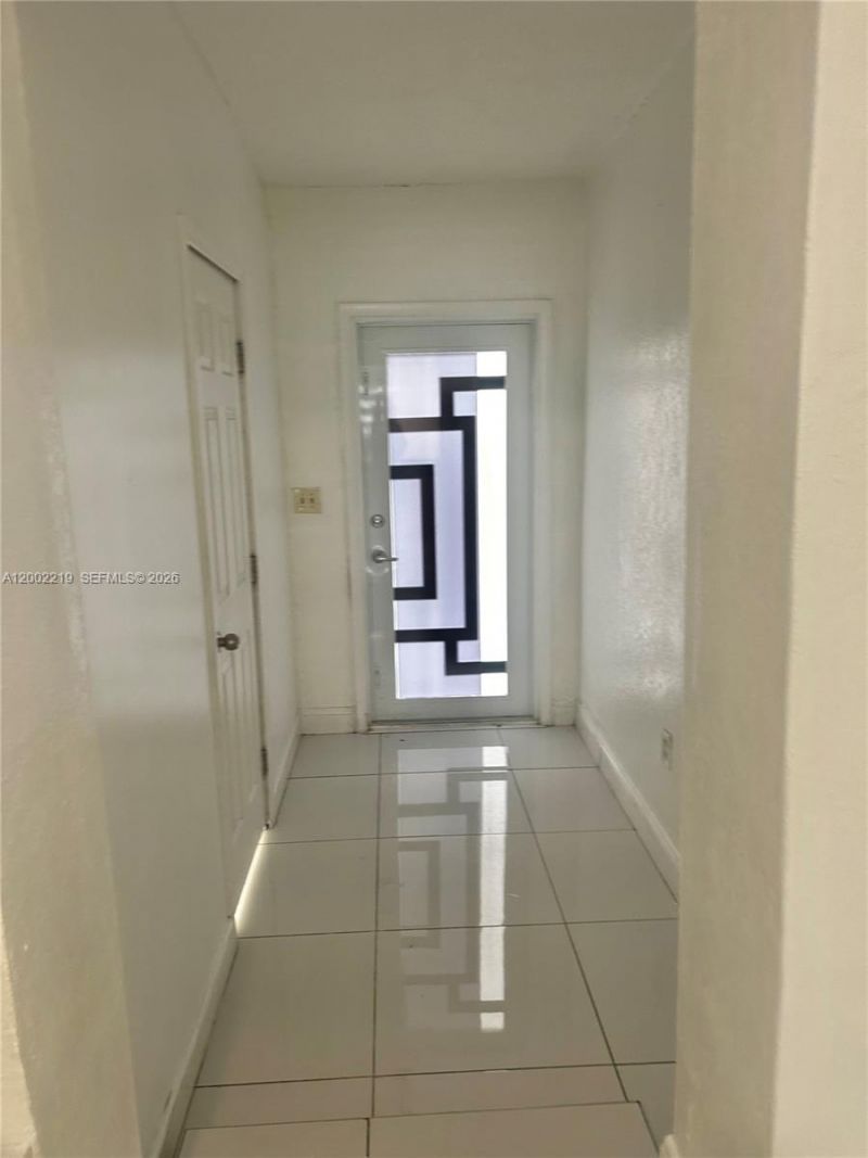 6550 W 8th Ave , Unit 1, Hialeah, FL 33012 Photo