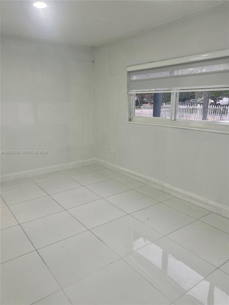 6550 W 8th Ave , Unit 1, Hialeah, FL 33012 Photo