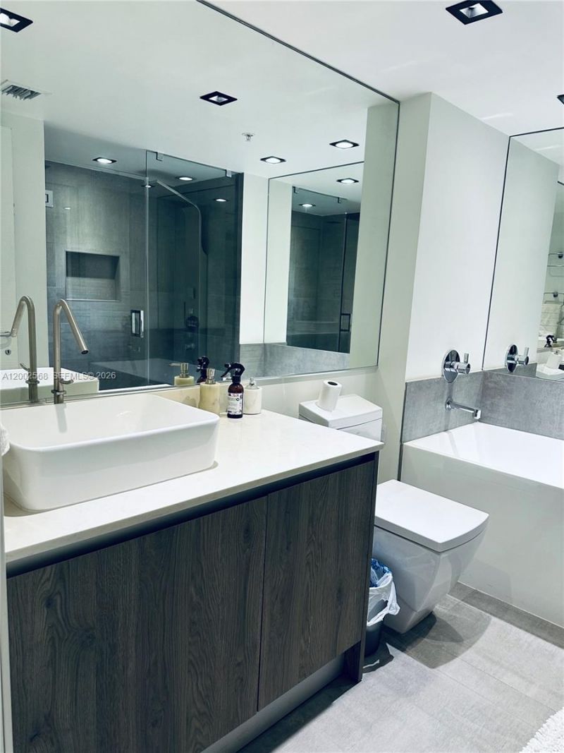 650 West Ave, Unit 2309, Miami Beach, FL 33139 Photo