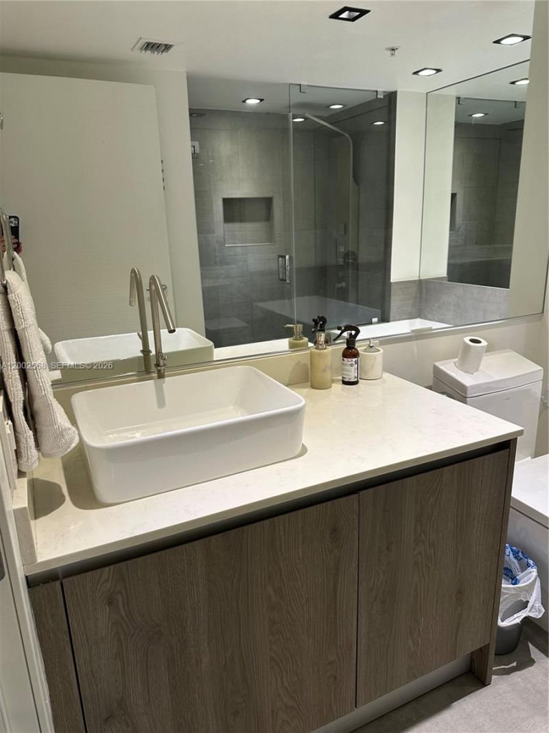 650 West Ave, Unit 2309, Miami Beach, FL 33139 Photo
