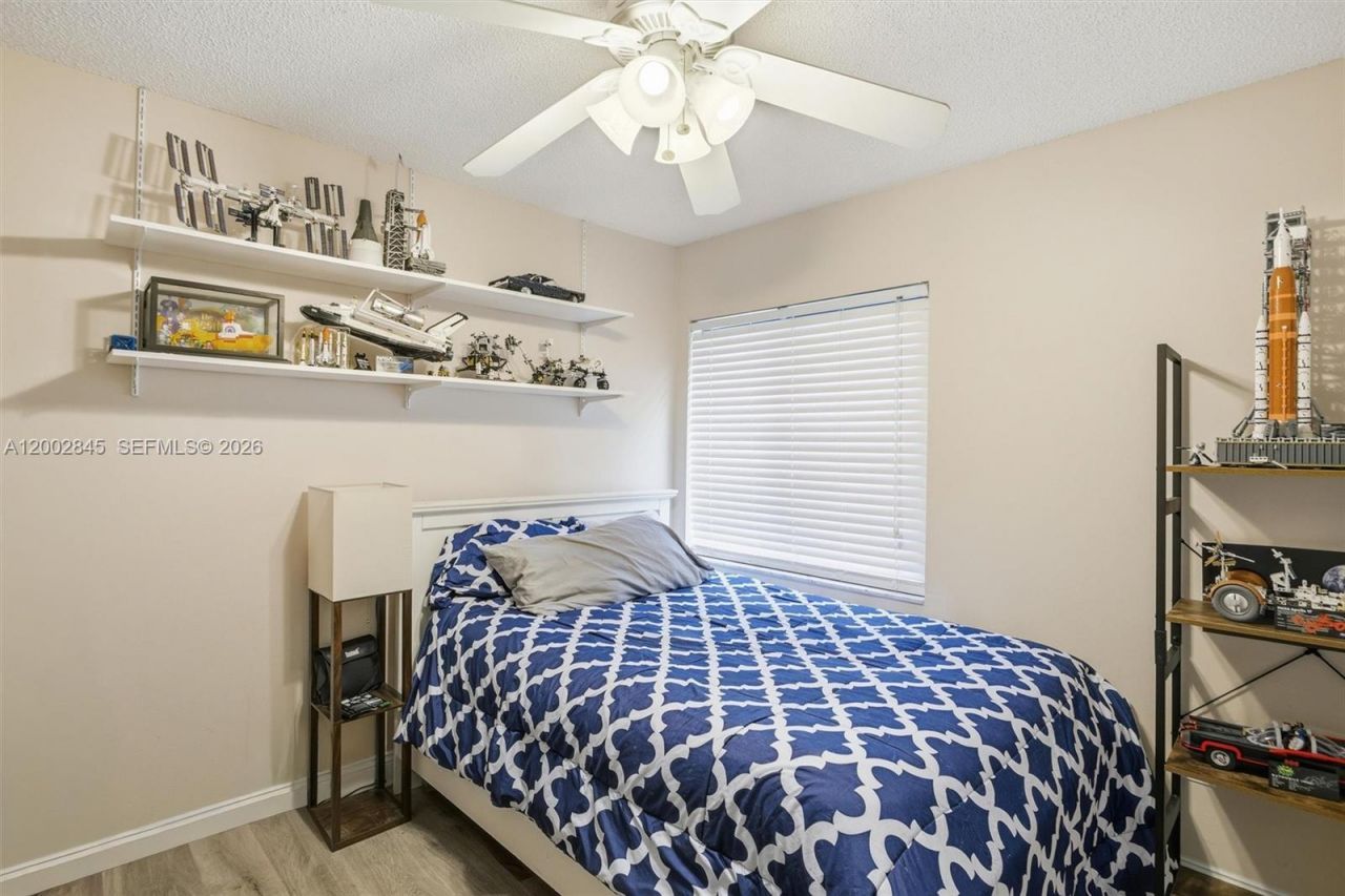 921 Monticello Ave, Davie, FL 33325 Photo