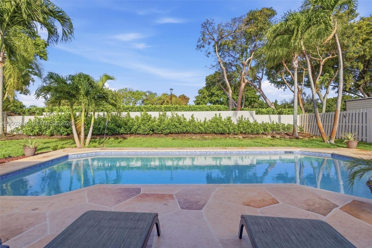 921 Monticello Ave, Davie, FL 33325 Photo