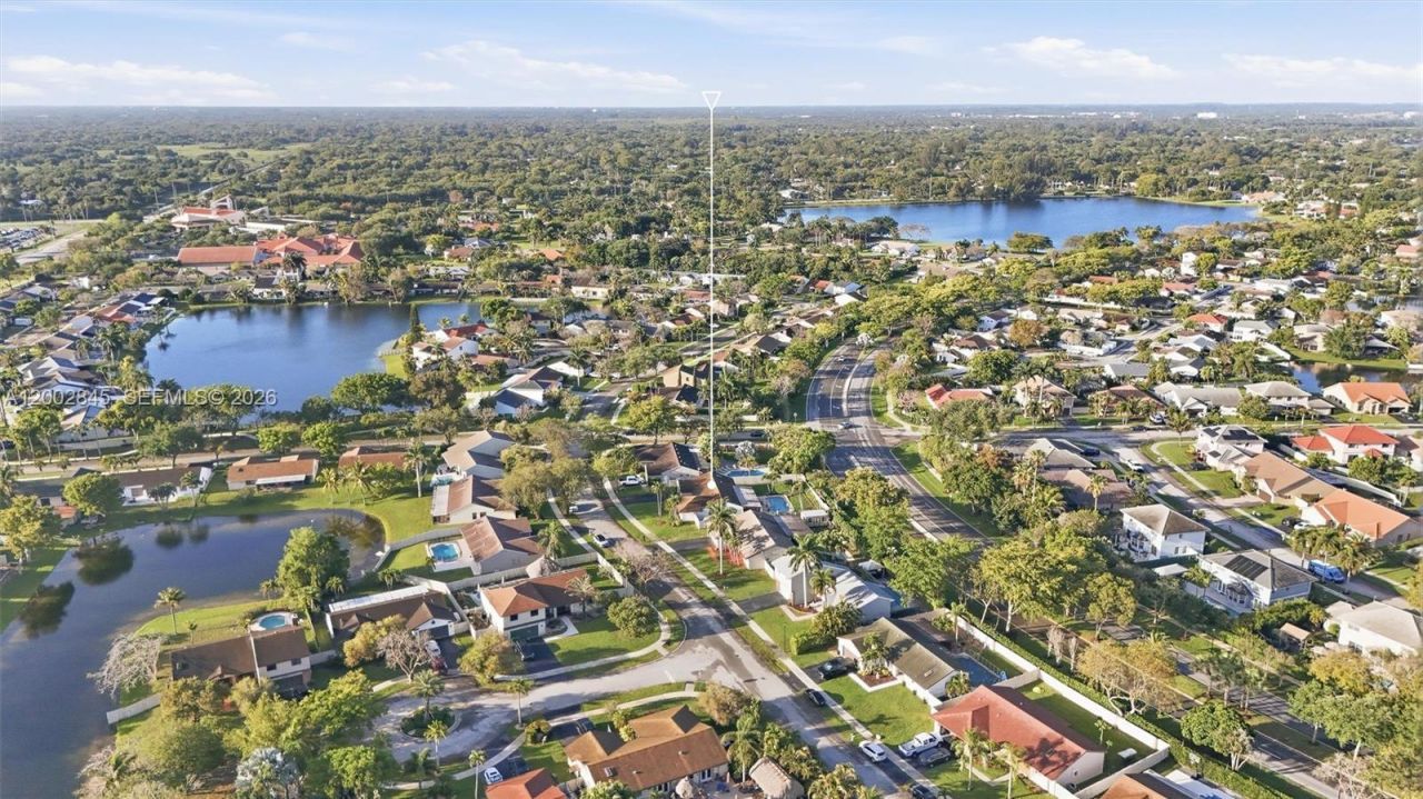 921 Monticello Ave, Davie, FL 33325 Photo