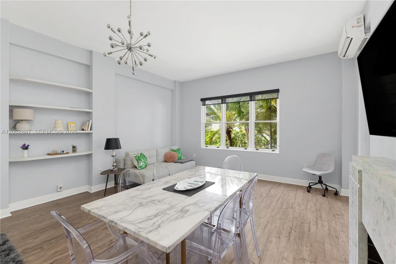 2421 Lake Pancoast Dr, Unit 3D, Miami Beach, FL 33140 Photo