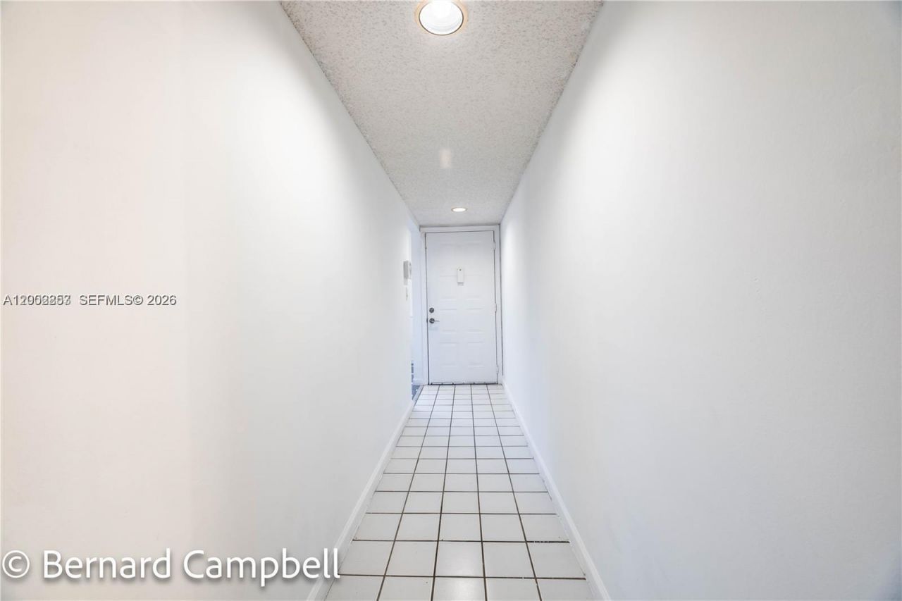 7264 S Devon Dr, Unit 112, Tamarac, FL 33321 Photo