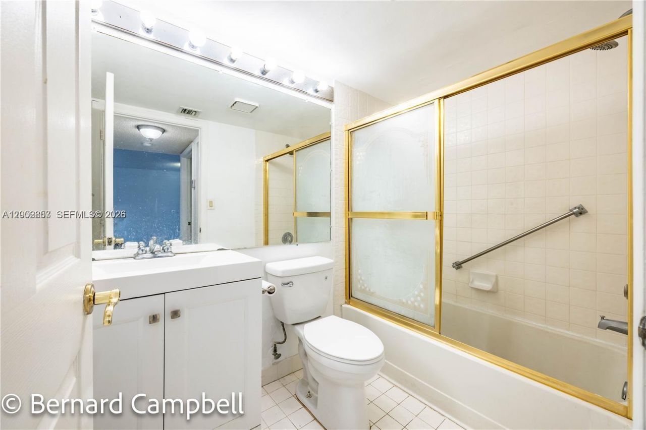 7264 S Devon Dr, Unit 112, Tamarac, FL 33321 Photo