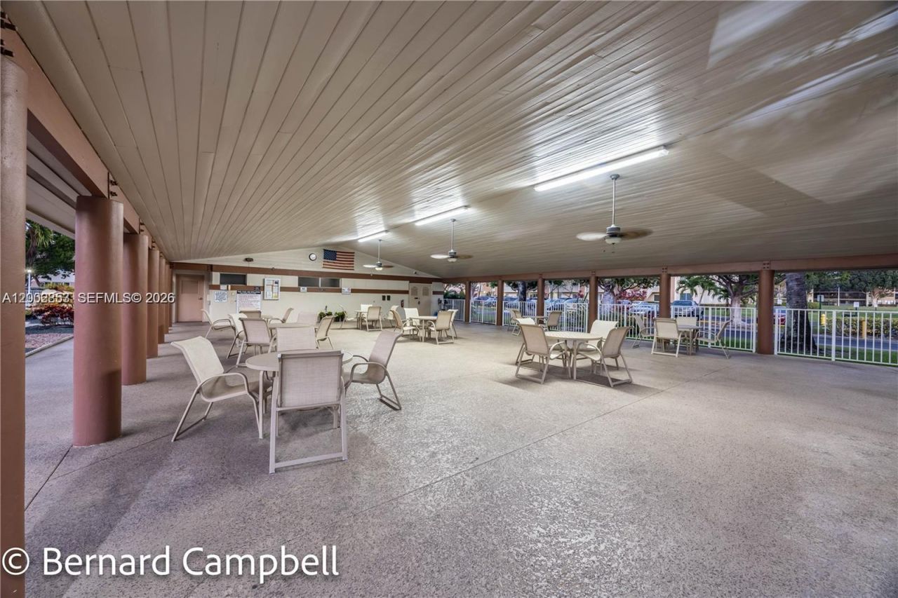 7264 S Devon Dr, Unit 112, Tamarac, FL 33321 Photo