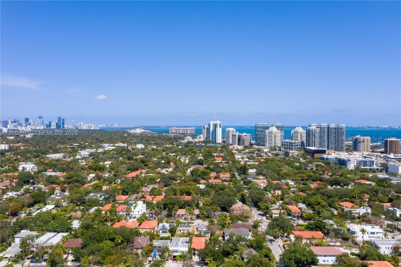 3171 Indiana St, Unit 3171, Miami, FL 33133 Photo