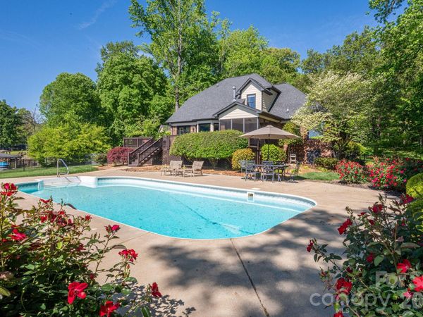 226 Bay Shore Drive , Belmont, NC 28012