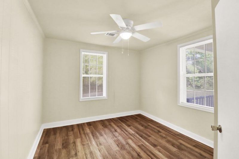 130 Lees Drive Photo 18