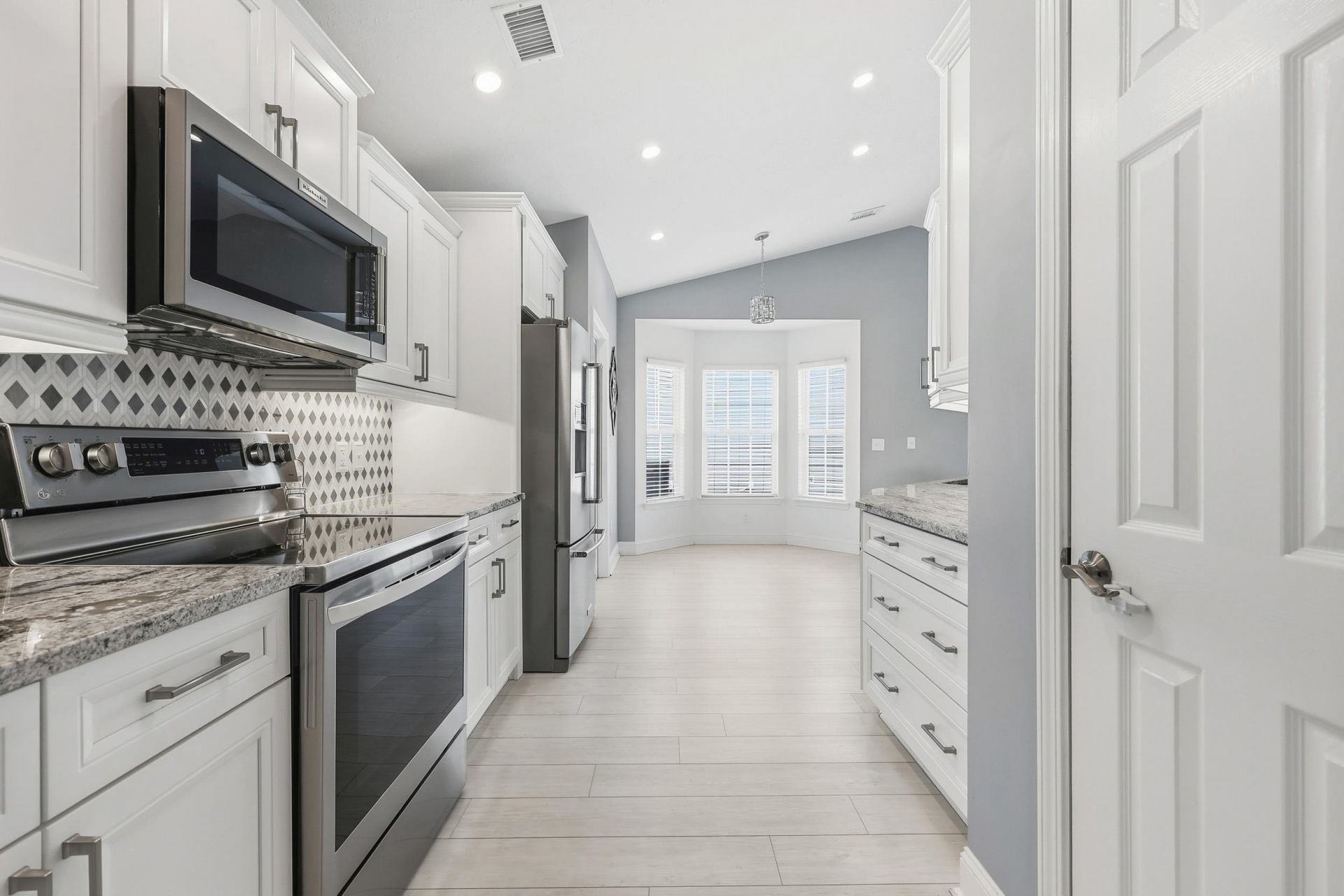 4508 E Walkerton Rd.  Photo 12