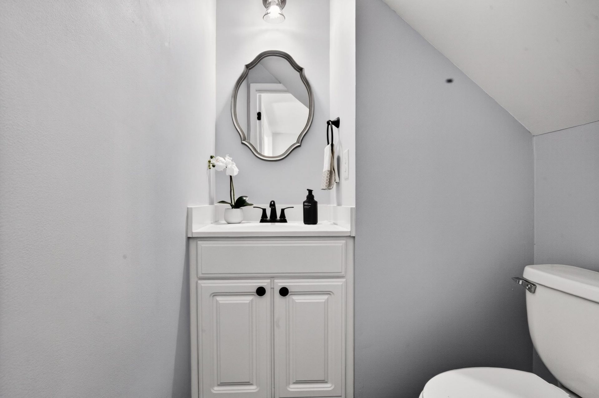 922 Salt Pl. Photo 16