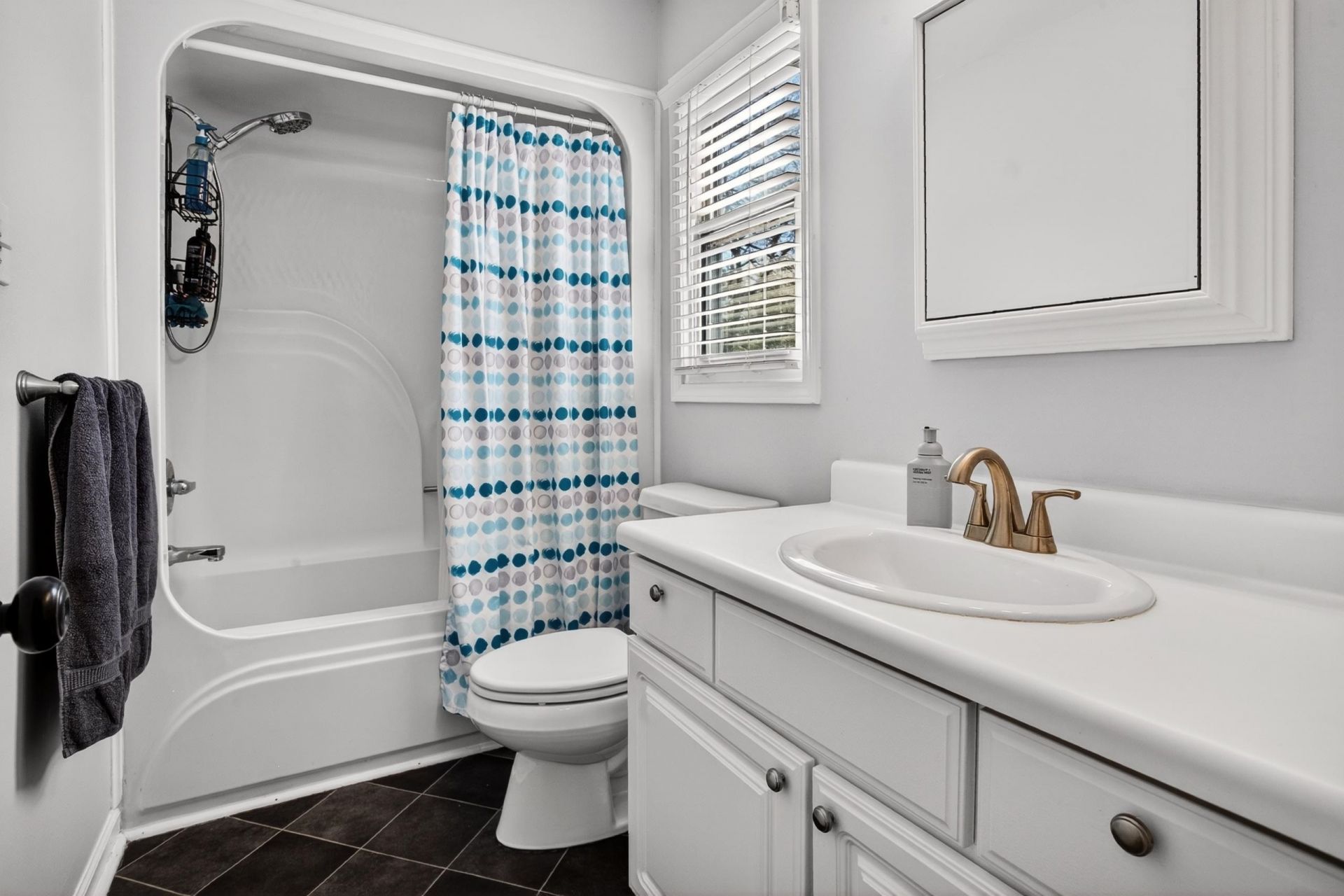 922 Salt Pl. Photo 21