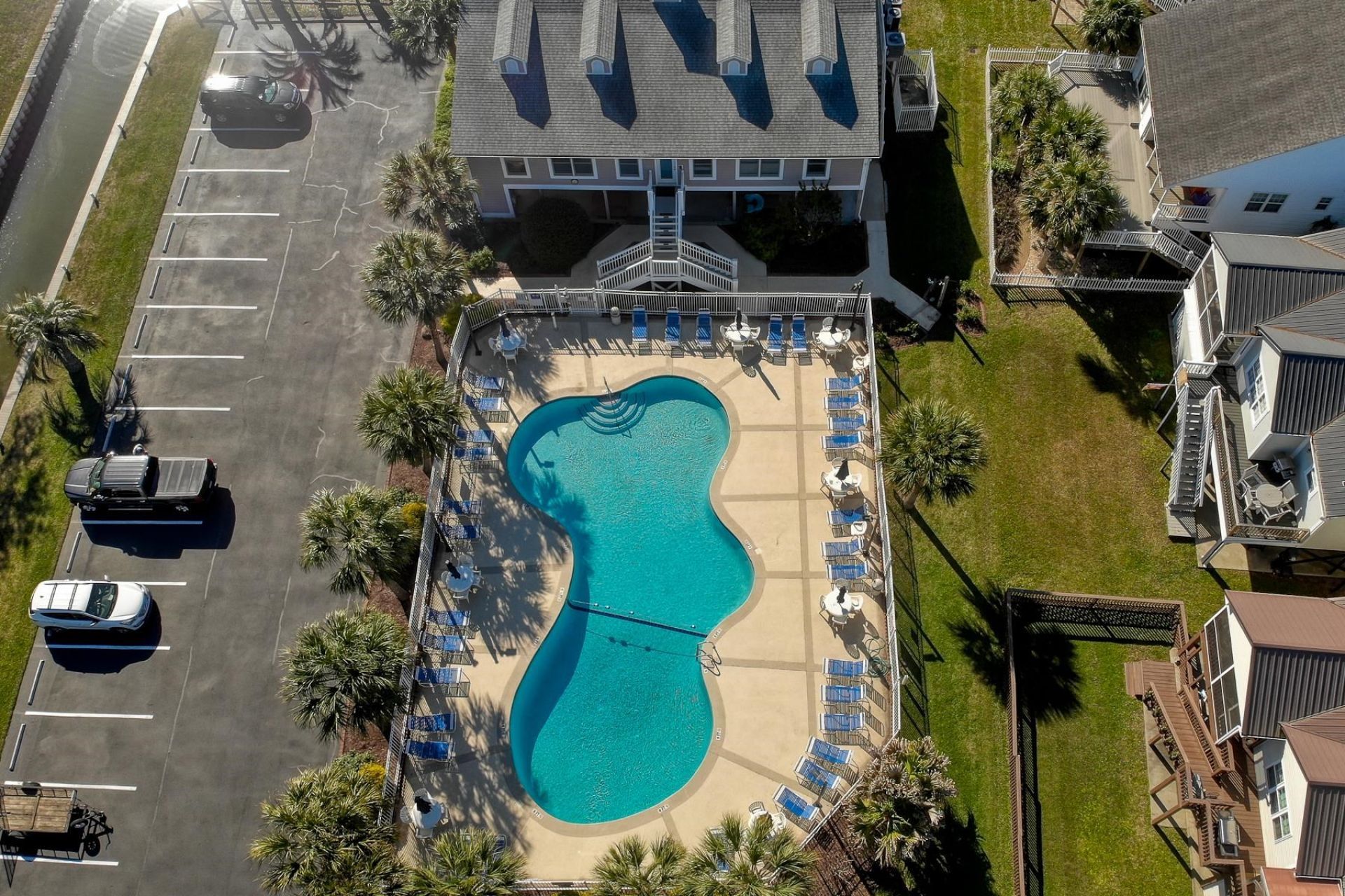 922 Salt Pl. Photo 48