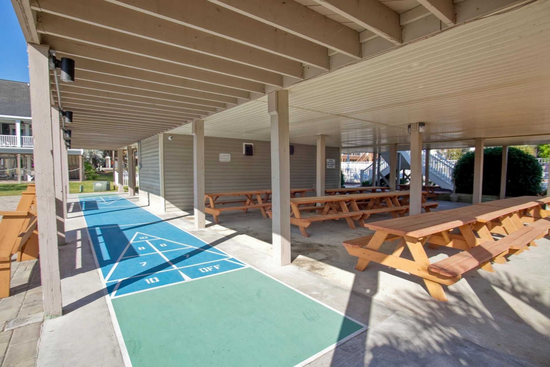 922 Salt Pl. Photo 52