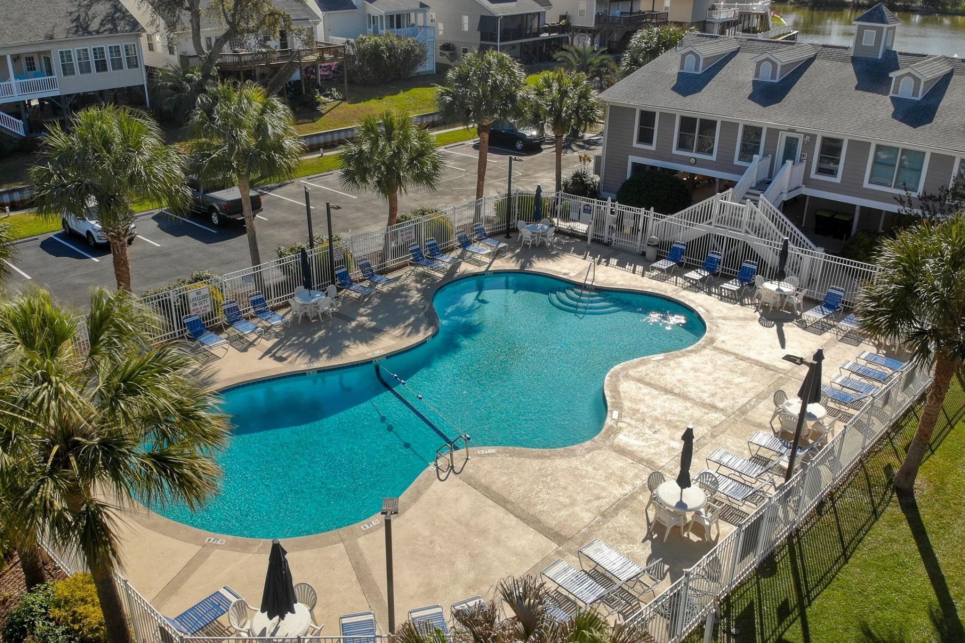 922 Salt Pl. Photo 53