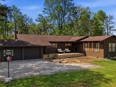 227 Leniz Drive, Maryville, TN 37803