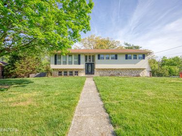 7624 Sagefield Drive, Knoxville, TN 37920