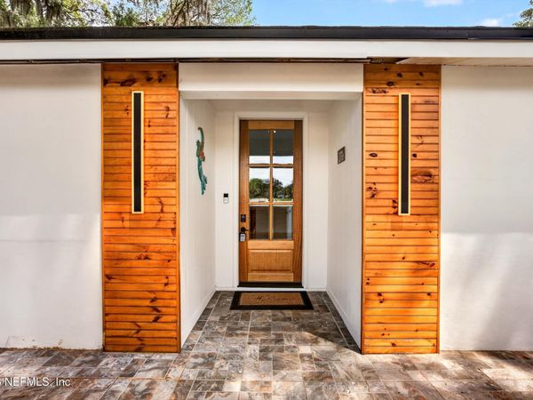 8 FERNWOOD Lane, Palm Coast, FL 32137