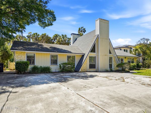 2428 SEMINOLE Road, Atlantic Beach, FL 32233
