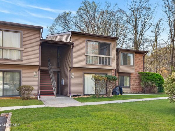 61 Hancock Court, Red Bank, NJ 07701