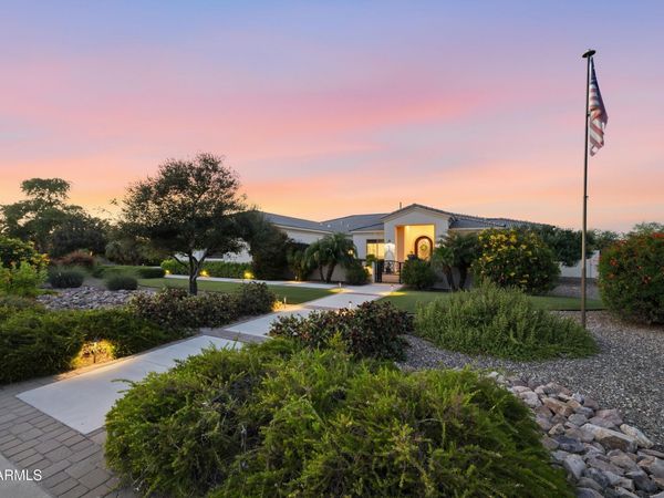 5586 W ROCK Court, San Tan Valley, AZ 85144