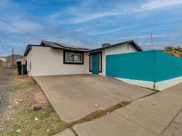 214 E ALICE Avenue, Phoenix, AZ 85020