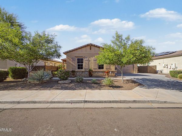 17232 W ECHO Lane, Waddell, AZ 85355