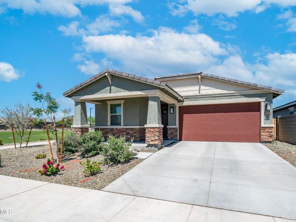 16042 W COTTONTAIL Lane, Surprise, AZ 85387