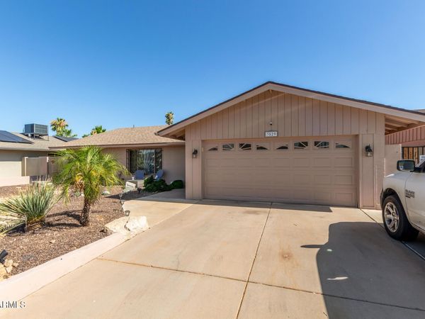 3529 W SAINT MORITZ Lane, Phoenix, AZ 85053