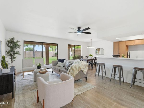 9453 W MCRAE Way, Peoria, AZ 85382