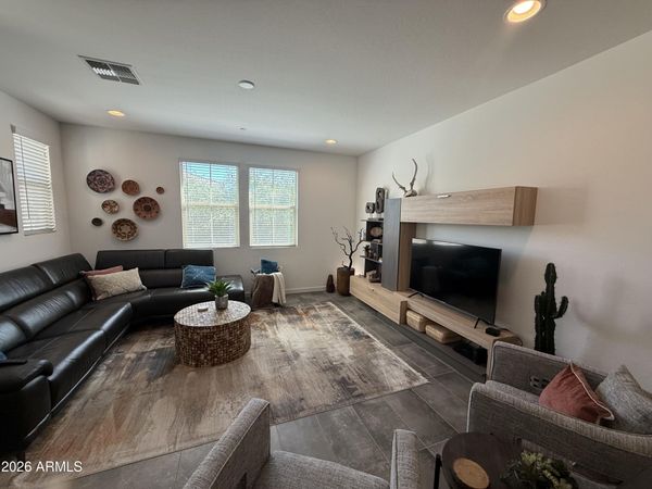 1725 E DOGWOOD Lane, Gilbert, AZ 85295
