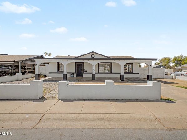 6313 W MONTEREY Way, Phoenix, AZ 85033