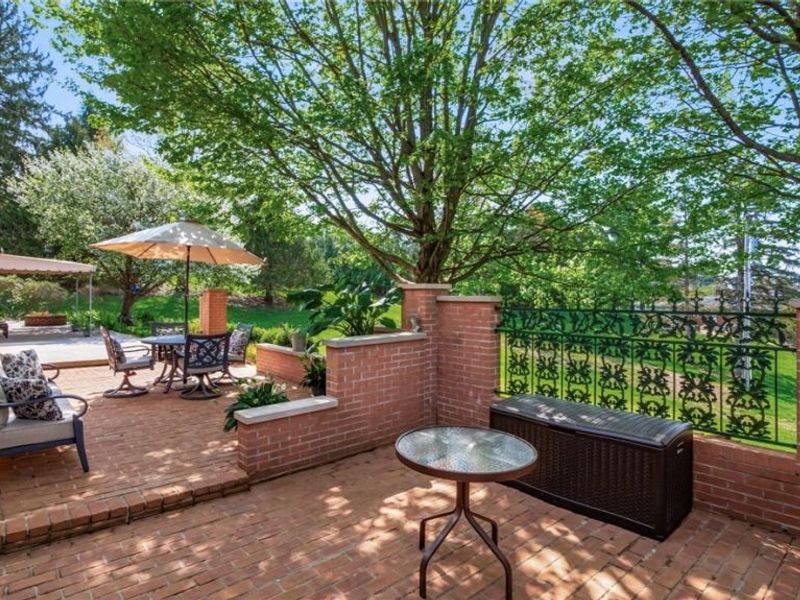 480 W Highland Drive, Zanesville, OH 43701 Photo 13