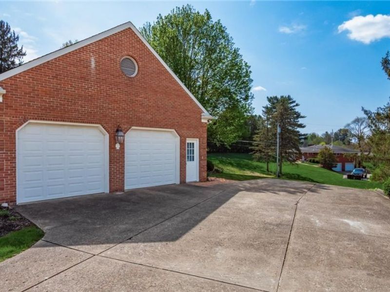 480 W Highland Drive, Zanesville, OH 43701 Photo 40