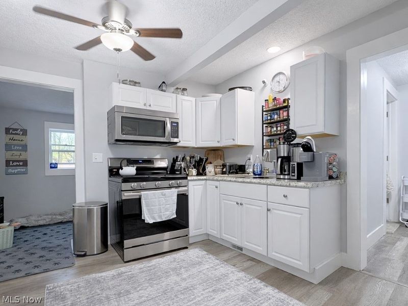 1422 W 30th Street, Ashtabula, OH 44004 Photo 14