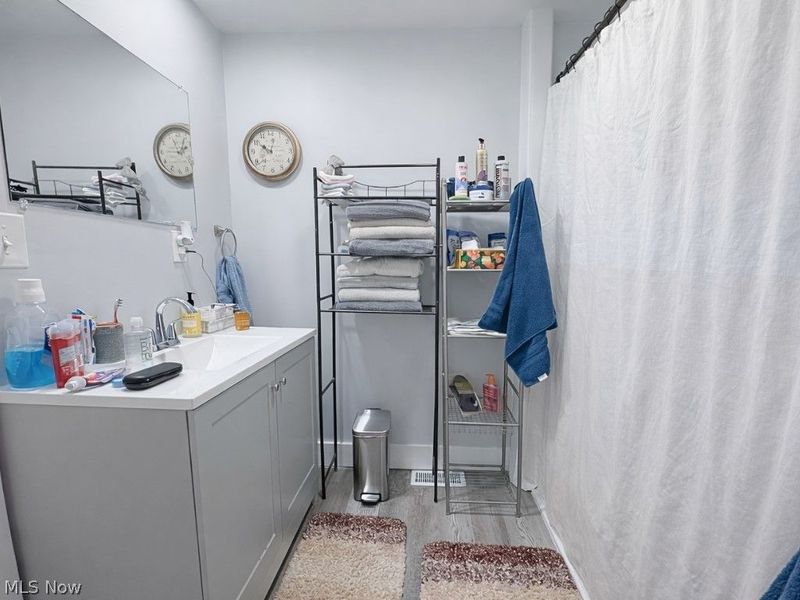 1422 W 30th Street, Ashtabula, OH 44004 Photo 24