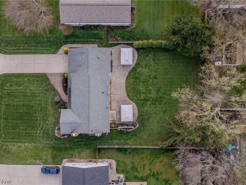 2024 Burlington Road, Akron, OH 44313 Photo 2