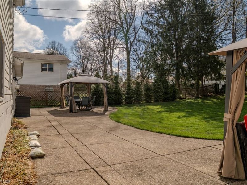 2024 Burlington Road, Akron, OH 44313 Photo 24