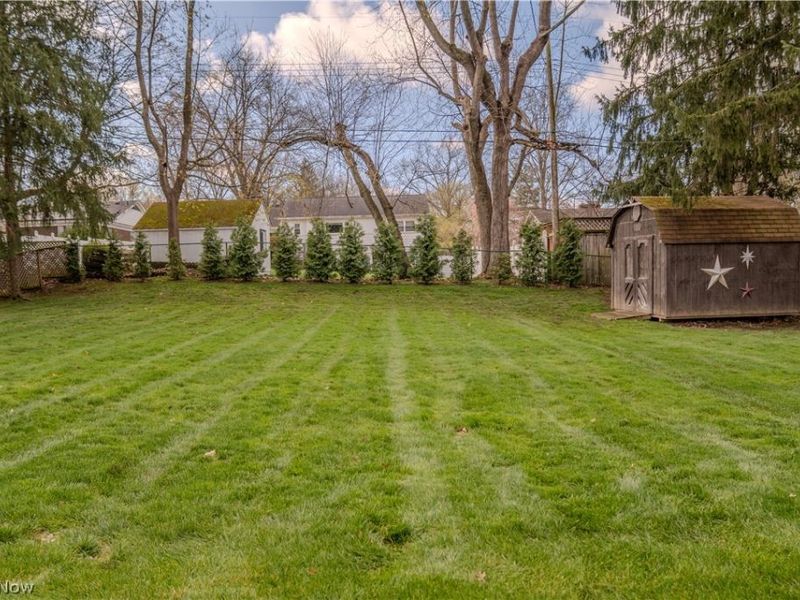 2024 Burlington Road, Akron, OH 44313 Photo 25