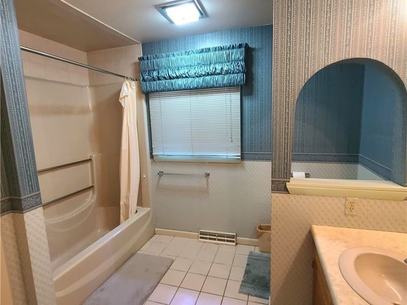 106 Martha Drive, Saint Clairsville, OH 43950 Photo 23