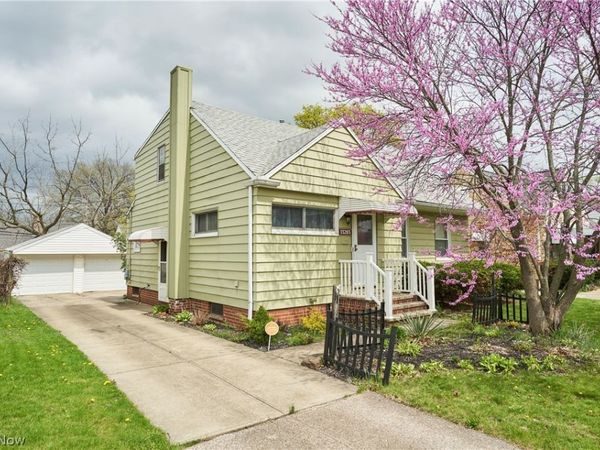 13203 Woodward Boulevard , Garfield Heights, OH 44125