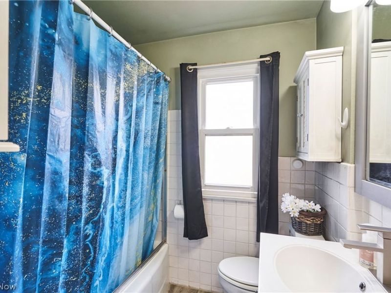 13203 Woodward Boulevard, Garfield Heights, OH 44125 Photo 11