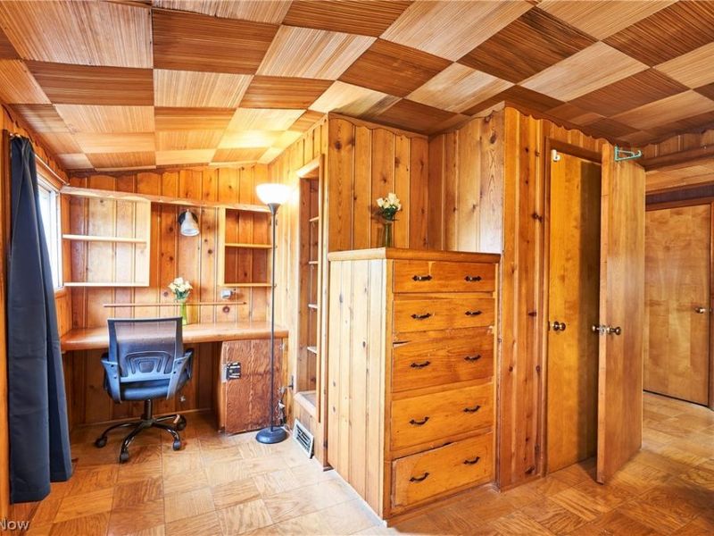 13203 Woodward Boulevard, Garfield Heights, OH 44125 Photo 15